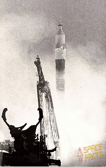 Soyuz 27 launch