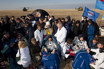 Soyuz TMA-14 recovery