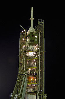 Soyuz TMA-6 on launch pad