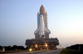 STS-112 rollout