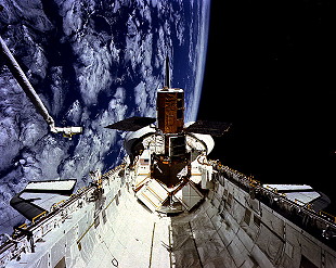 STS-41C in orbit