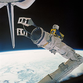 STS-51D Canadarm