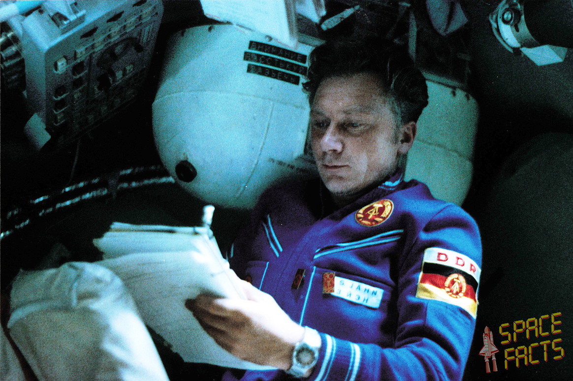 Soyuz 31 onboard Salyut 6