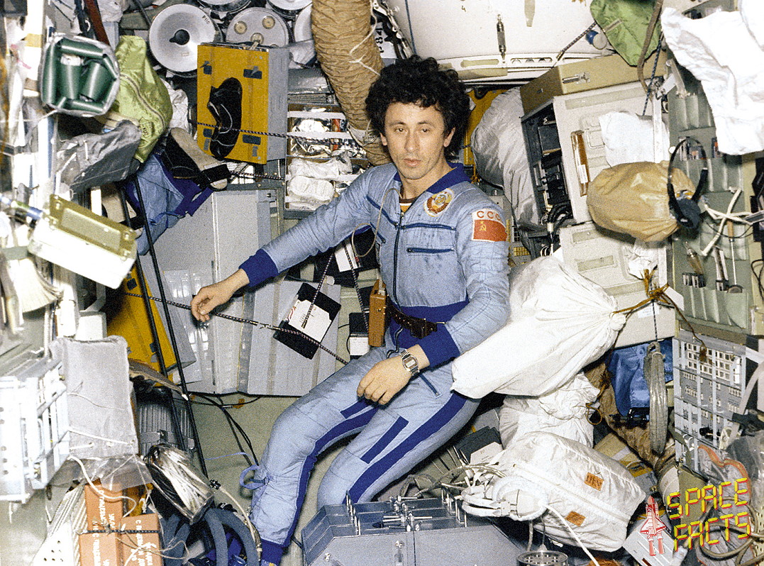 Oleg Atkov onboard Salyut 7
