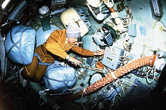 life onboard Salyut 7
