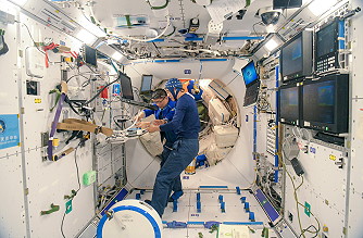 life onboard Tiangong