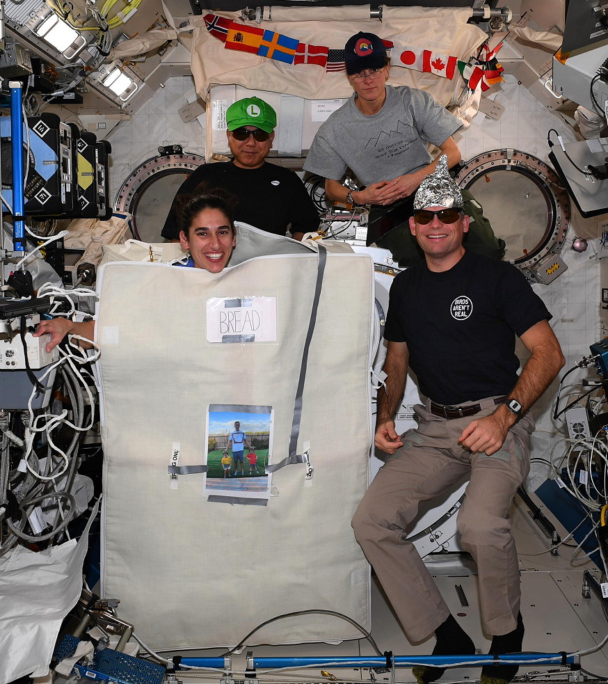 Halloween an Bord der ISS