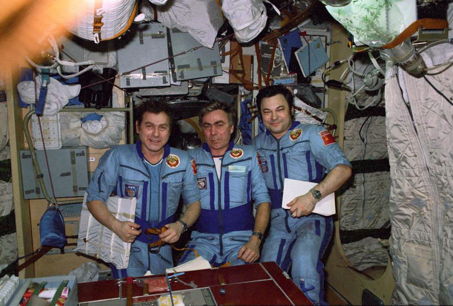 life onboard Mir