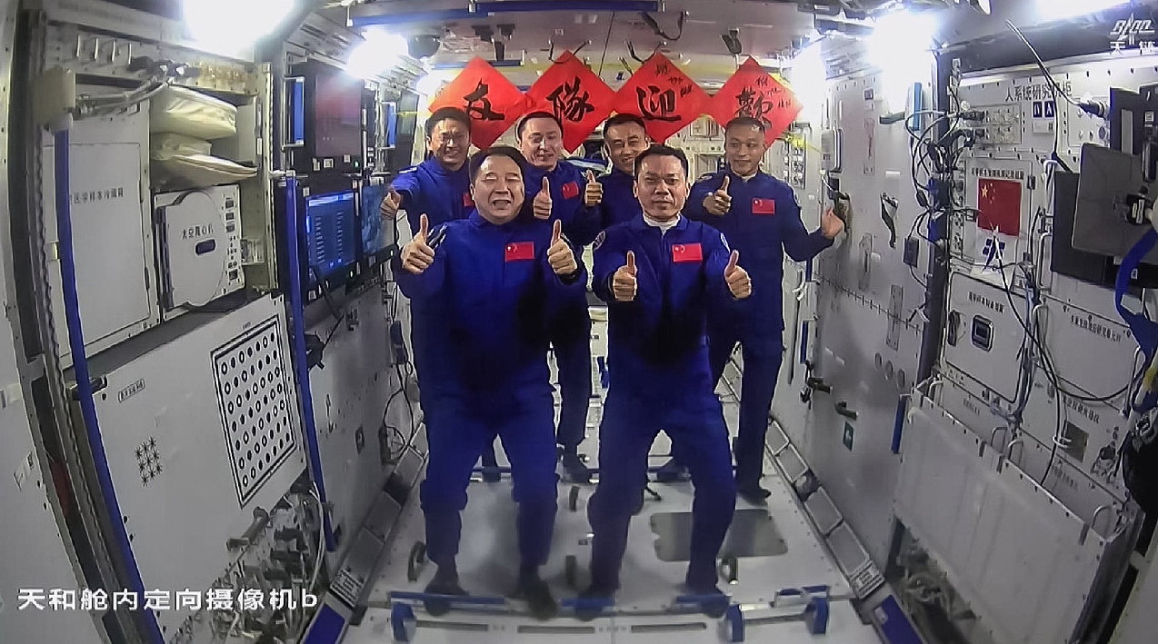 life onboard Tiangong