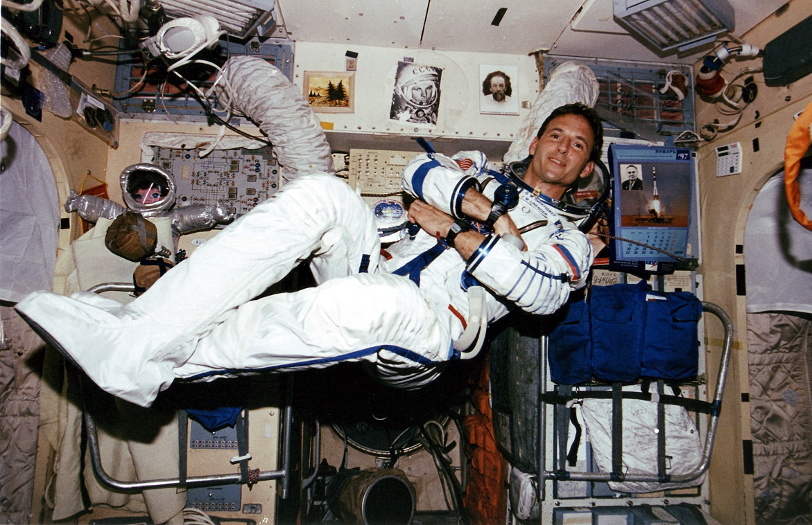 Linenger onboard Mir