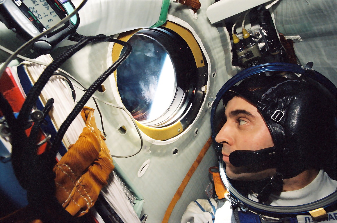 Leopold Eyharts onboard Mir