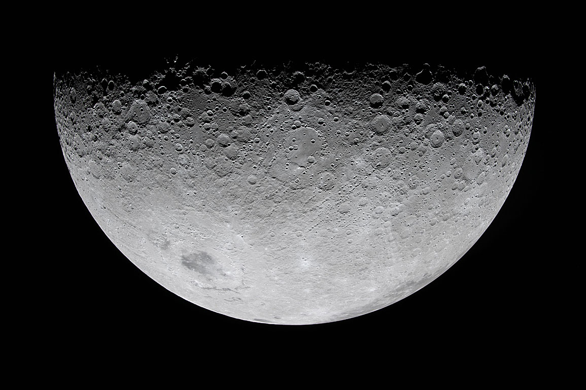 Moon seen from Artemis II during flyby