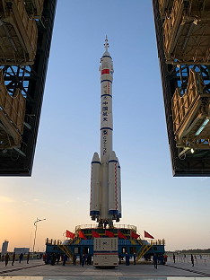 Shenzhou-13 rollout