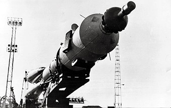 Soyuz 11 rollout
