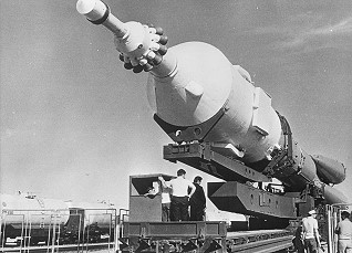 Soyuz 36 rollout