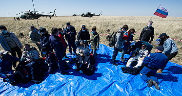 Soyuz MS-15 recovery
