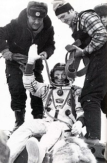 Soyuz TM-6 recovery
