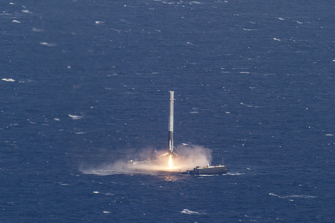 Landung Falcon 9