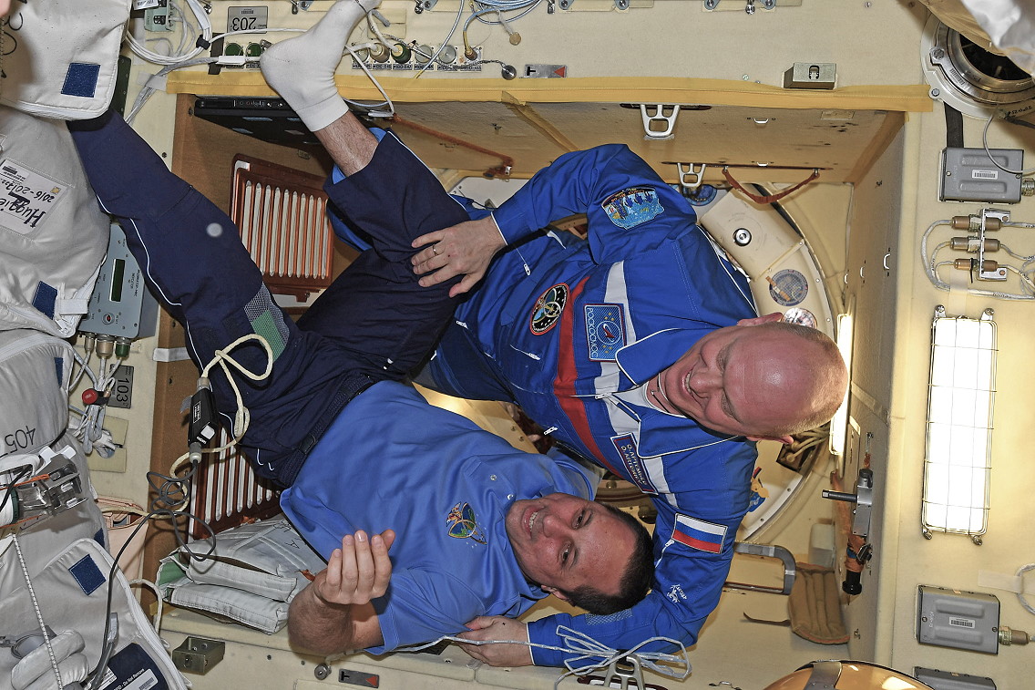 Shkaplerov welcomes Artemyev