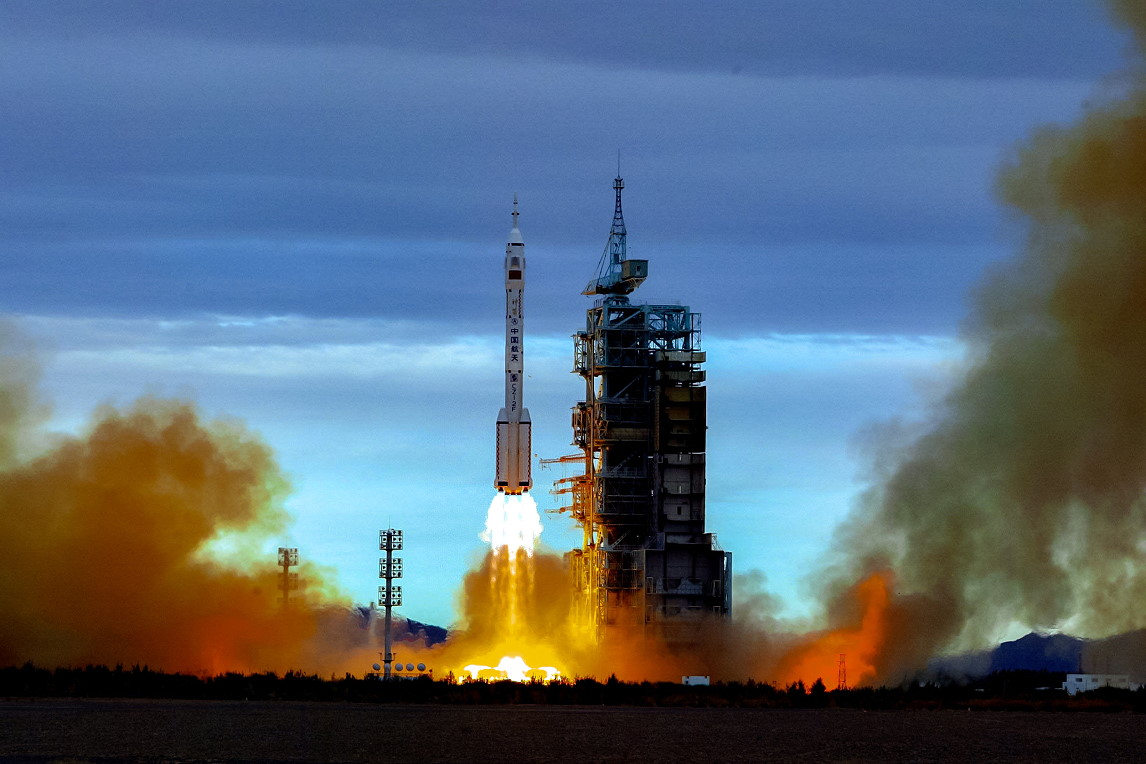 Shenzhou-6 launch