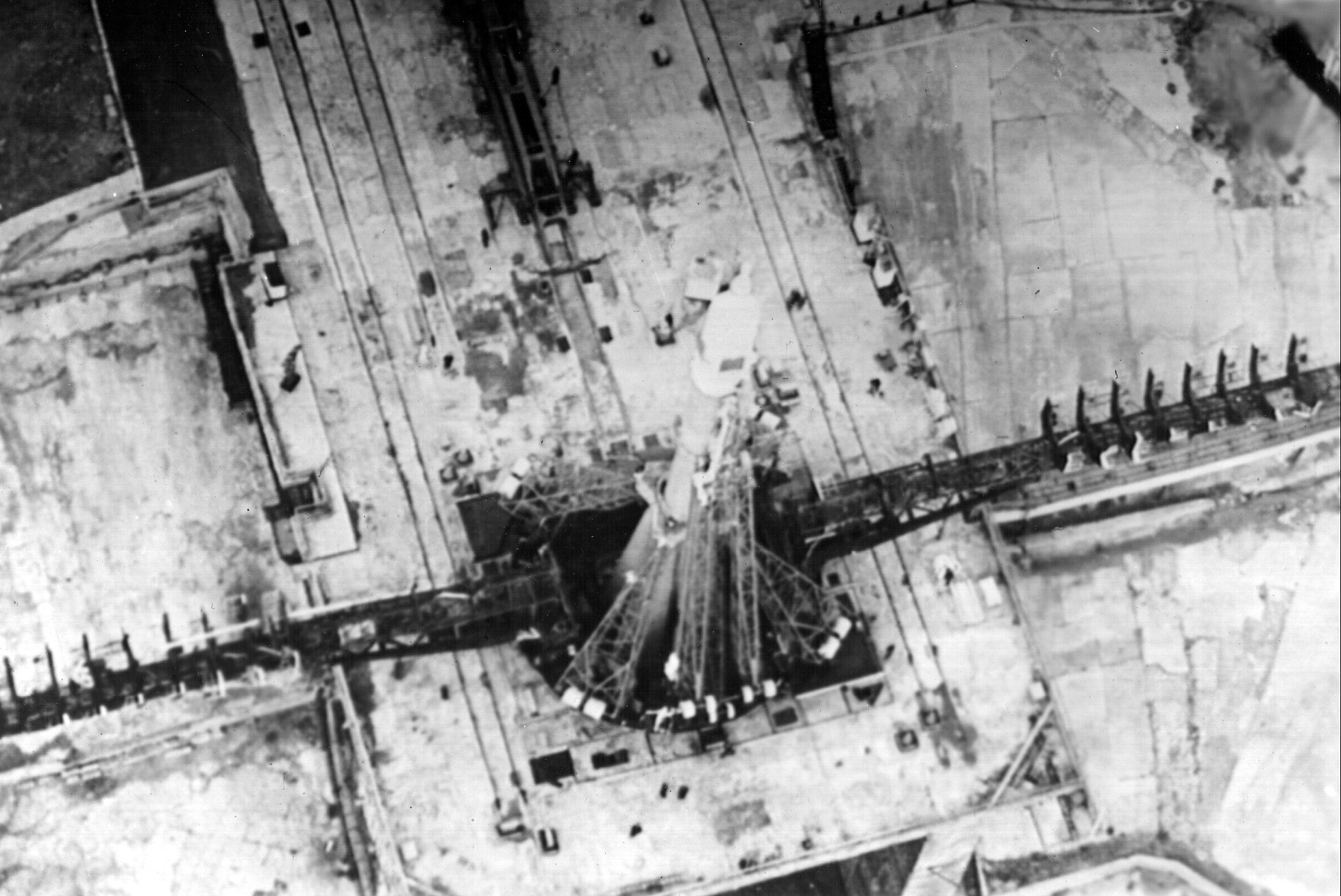 Sojus 23 auf der Startrampe