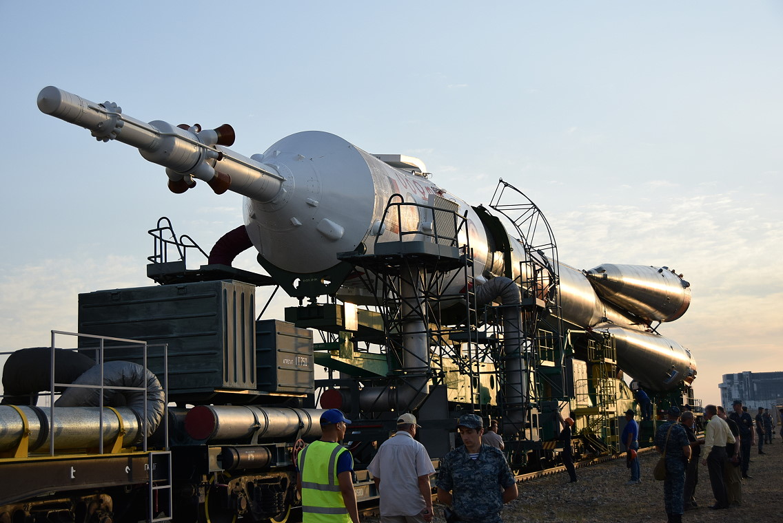 Soyuz MS-05 rollout