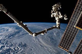 Canadarm2