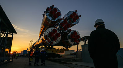 Soyuz MS-28 rollout