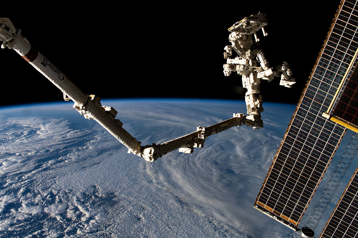 Canadarm2