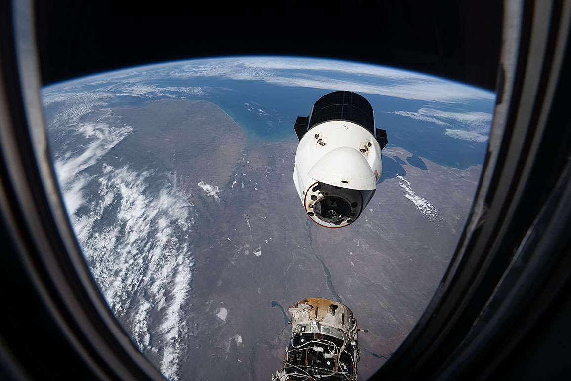 Abflug Dragon SpX-33