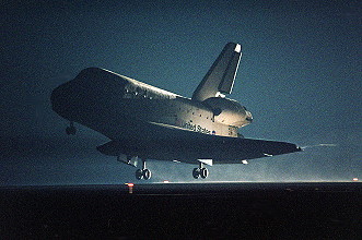 STS-101 landing