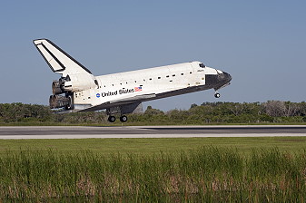 STS-132 landing