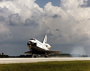 STS-71 landing