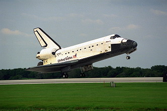 STS-84 landing