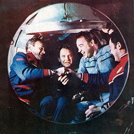 Crew Soyuz 27 onboard Salyut 6