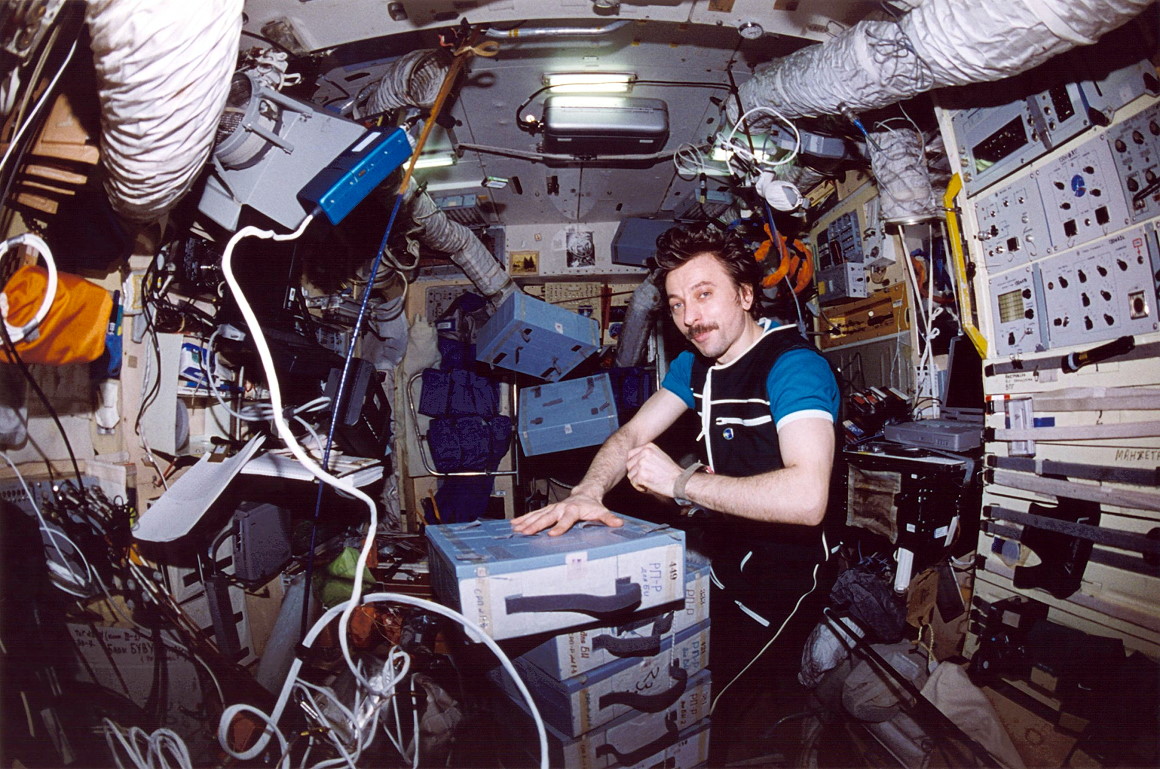 life onboard Mir