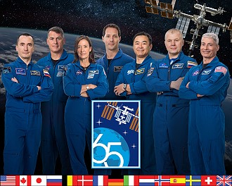 Crew ISS-65