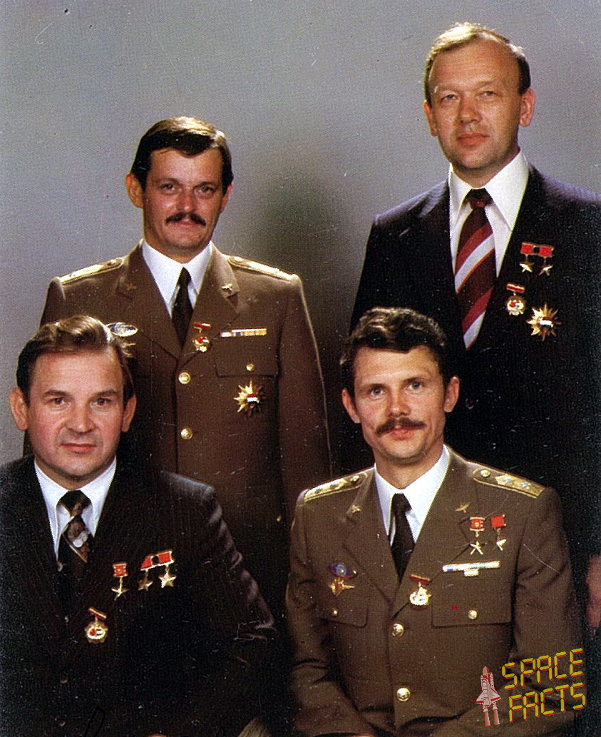 Crew Sojus 36 (Flug- und Ersatzmannschaft)