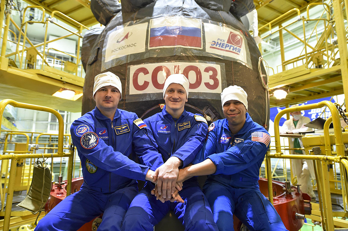 Crew Soyuz MS-28