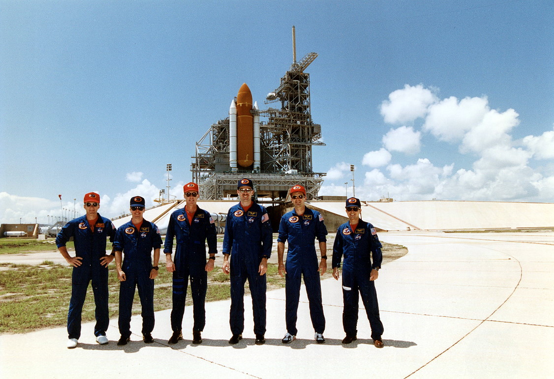 Crew STS-68