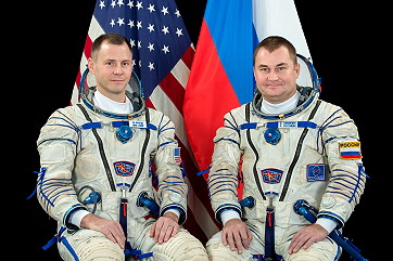 Crew Soyuz MS-08 backup