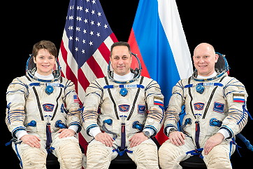Crew Soyuz MS-18 backup