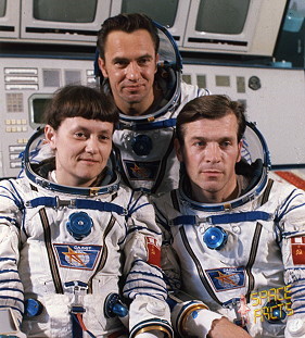 Crew Soyuz T-7