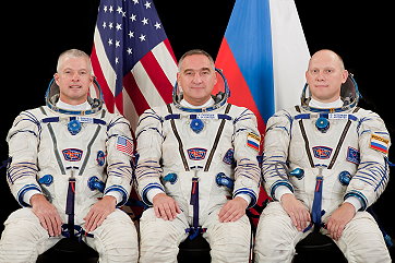 Crew ISS Expedition 38 backup