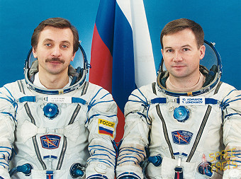 Crew Soyuz TMA-1 backup
